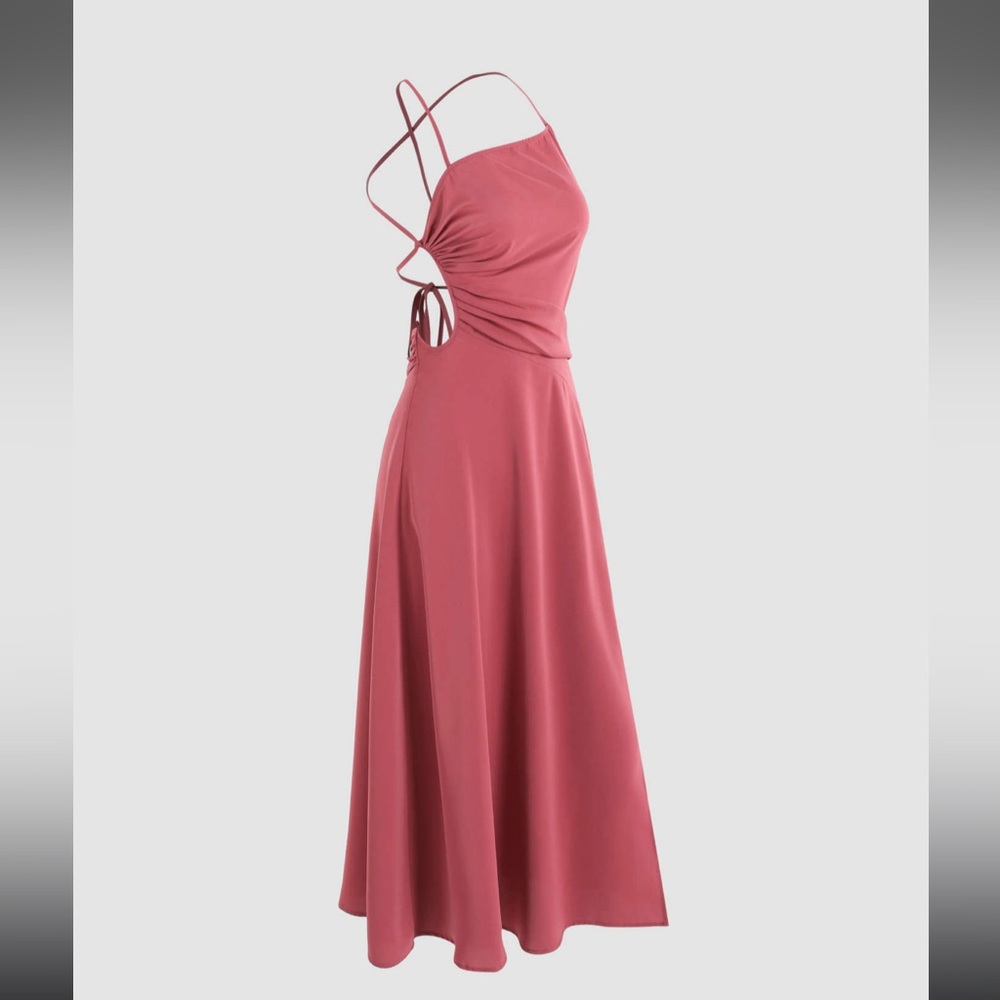 Solid Ruched Backless Dress - Picture 2 of 5